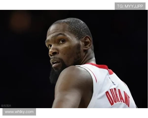 [NBA]王对王 杜兰特强突詹姆斯抛投命.